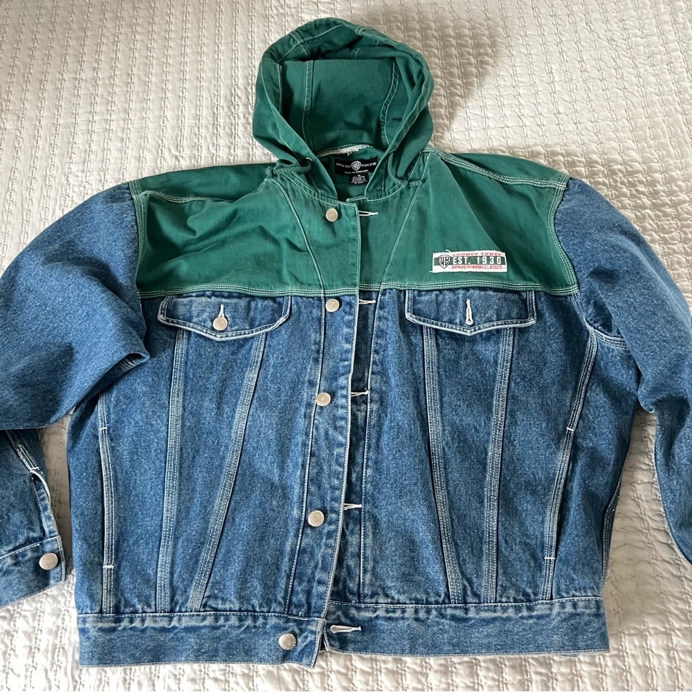 Warner Bros. 1995 Looney Tunes Denim Jacket with Green Hood VTG, Sz M
